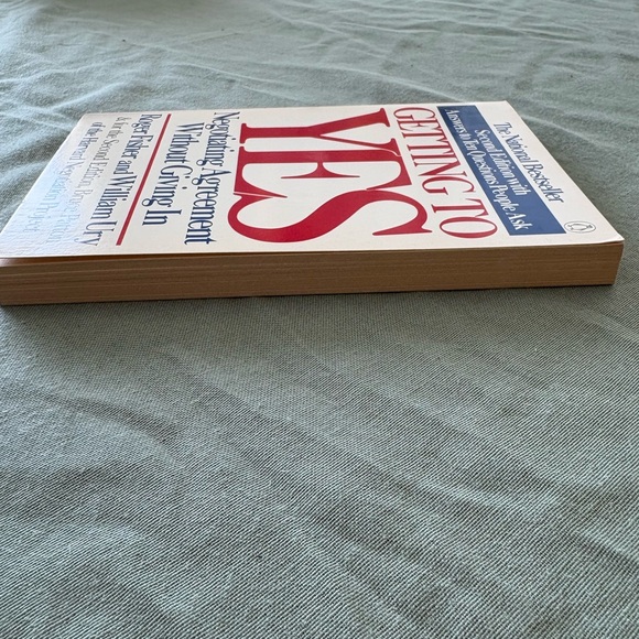 Getting to Yes Paperback Book - Picture 4 of 4